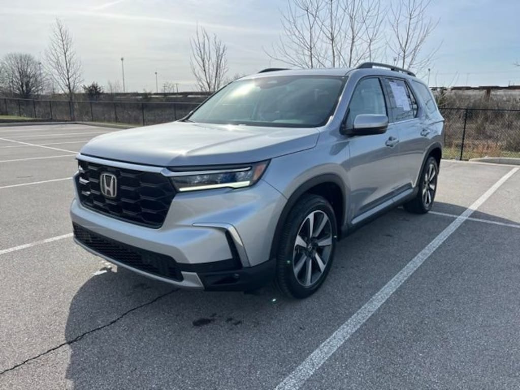 Used 2024 Honda Pilot Touring SUV