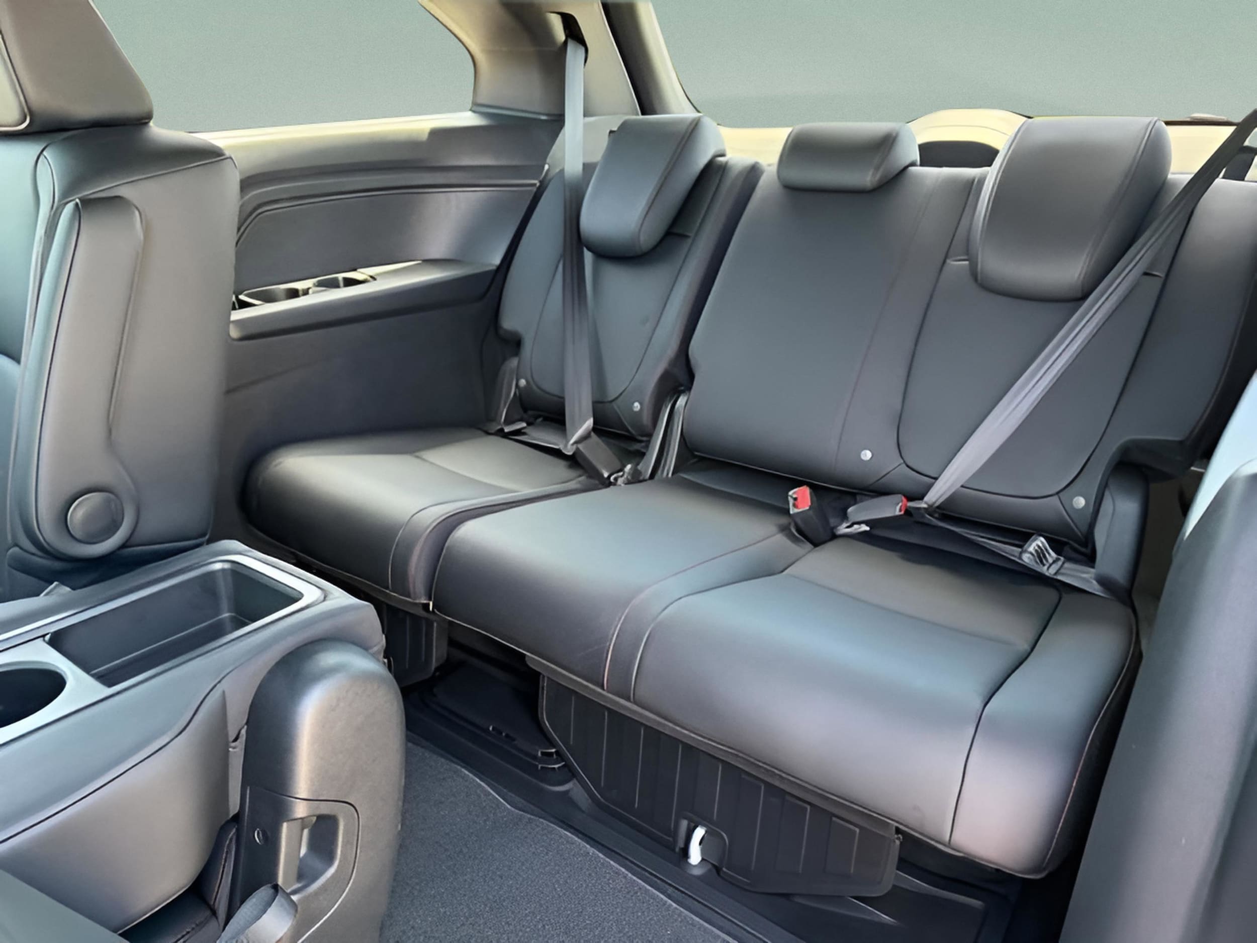 2026 Honda Odyssey Sport L - Photo 25