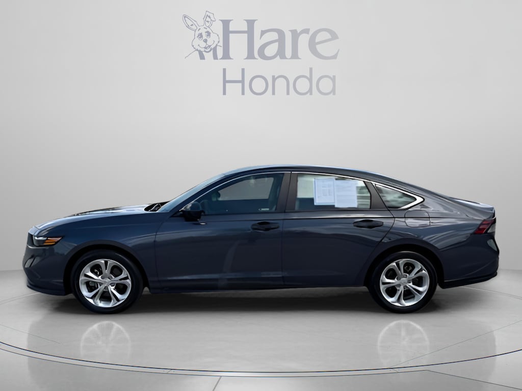Used 2023 Honda Accord LX Sedan