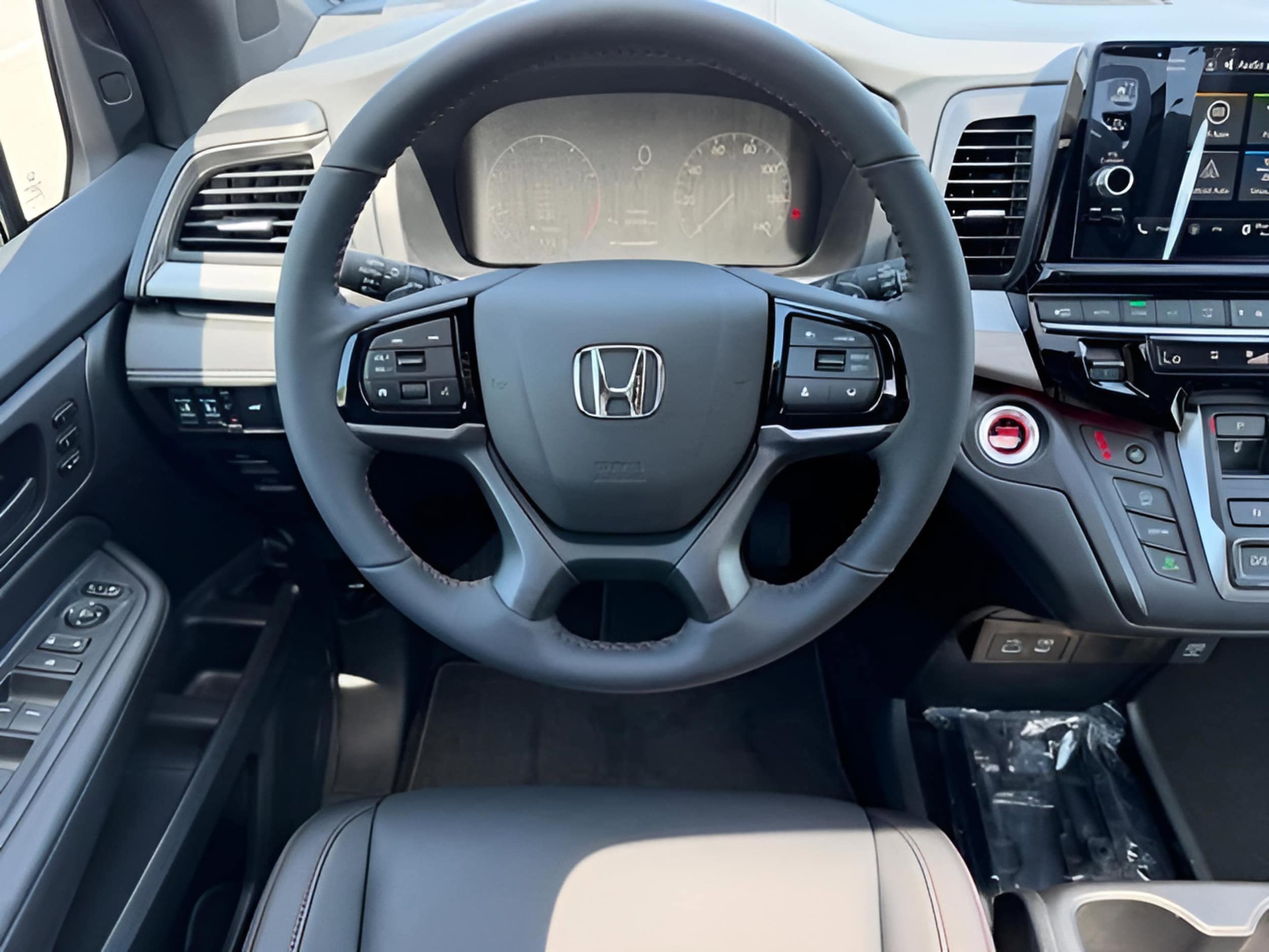 2026 Honda Odyssey Sport L - Photo 13