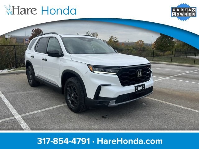 2025 Honda Pilot TrailSport's photo