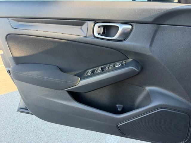 2023 Honda Civic Hatchback LX - Photo 24