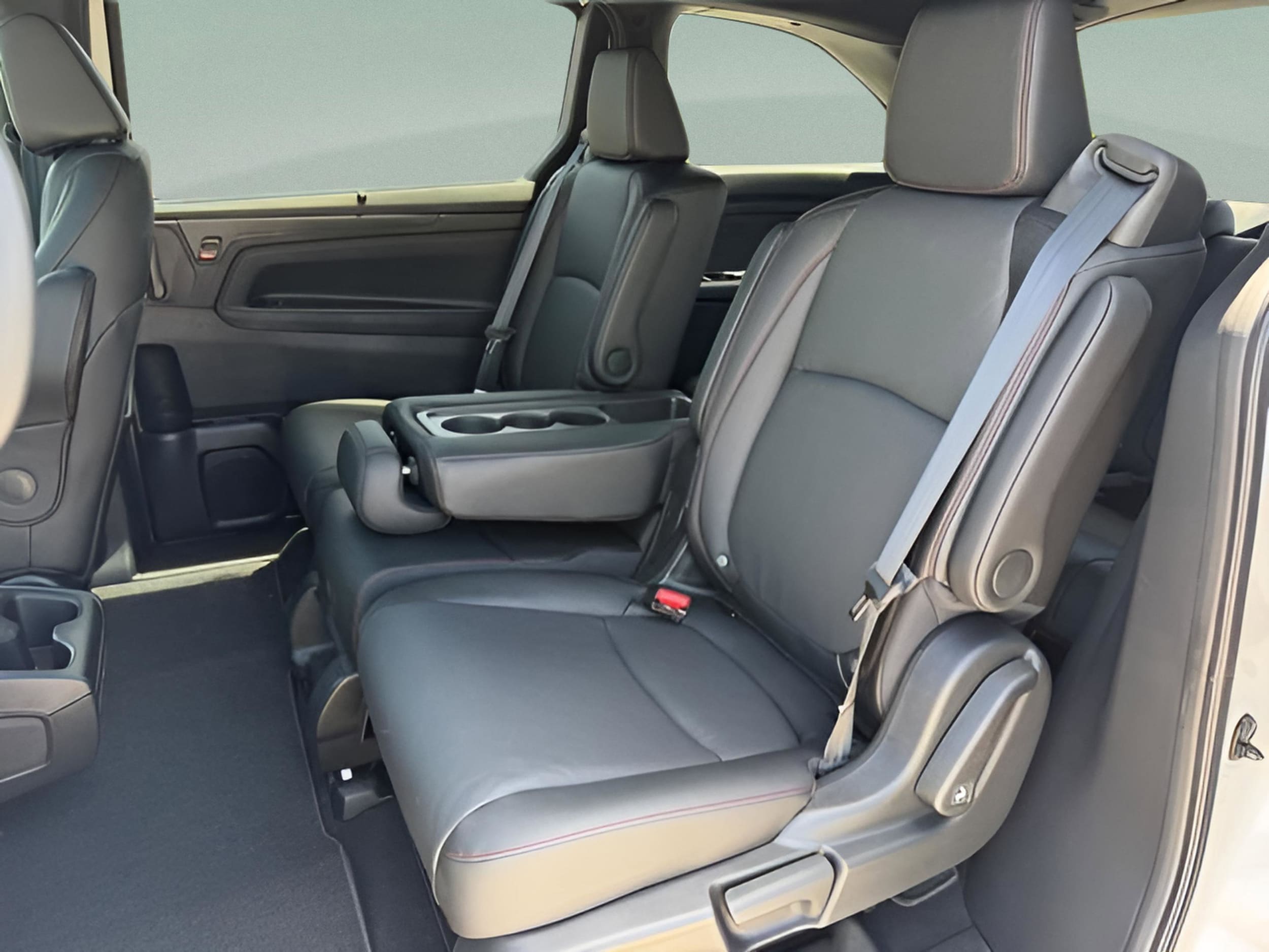 2026 Honda Odyssey Sport L - Photo 24