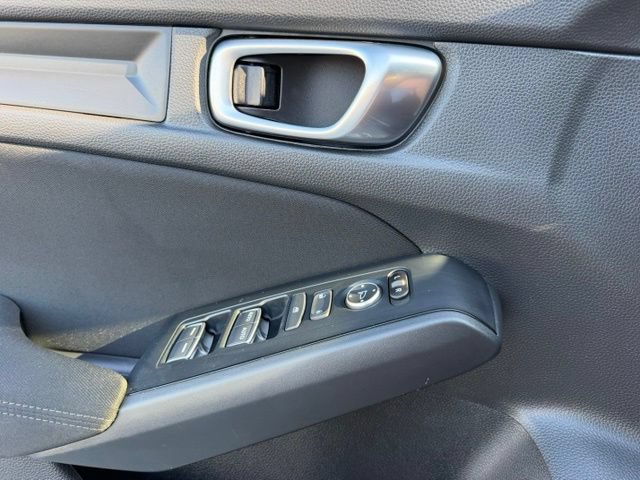 2023 Honda Civic Hatchback LX - Photo 23