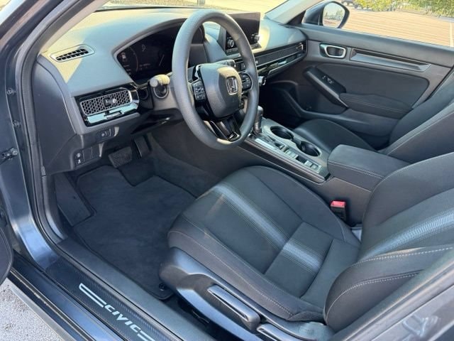 2023 Honda Civic Hatchback LX - Photo 12