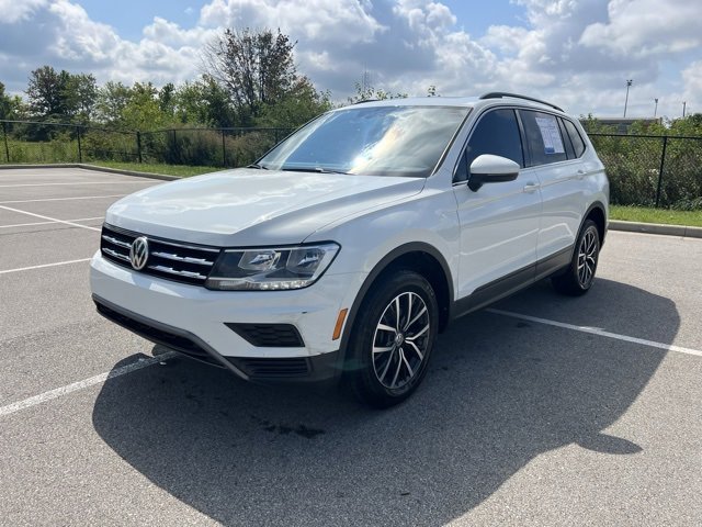 2019 Volkswagen Tiguan SE photo 3