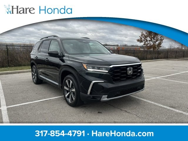 2025 Honda Pilot Touring's photo