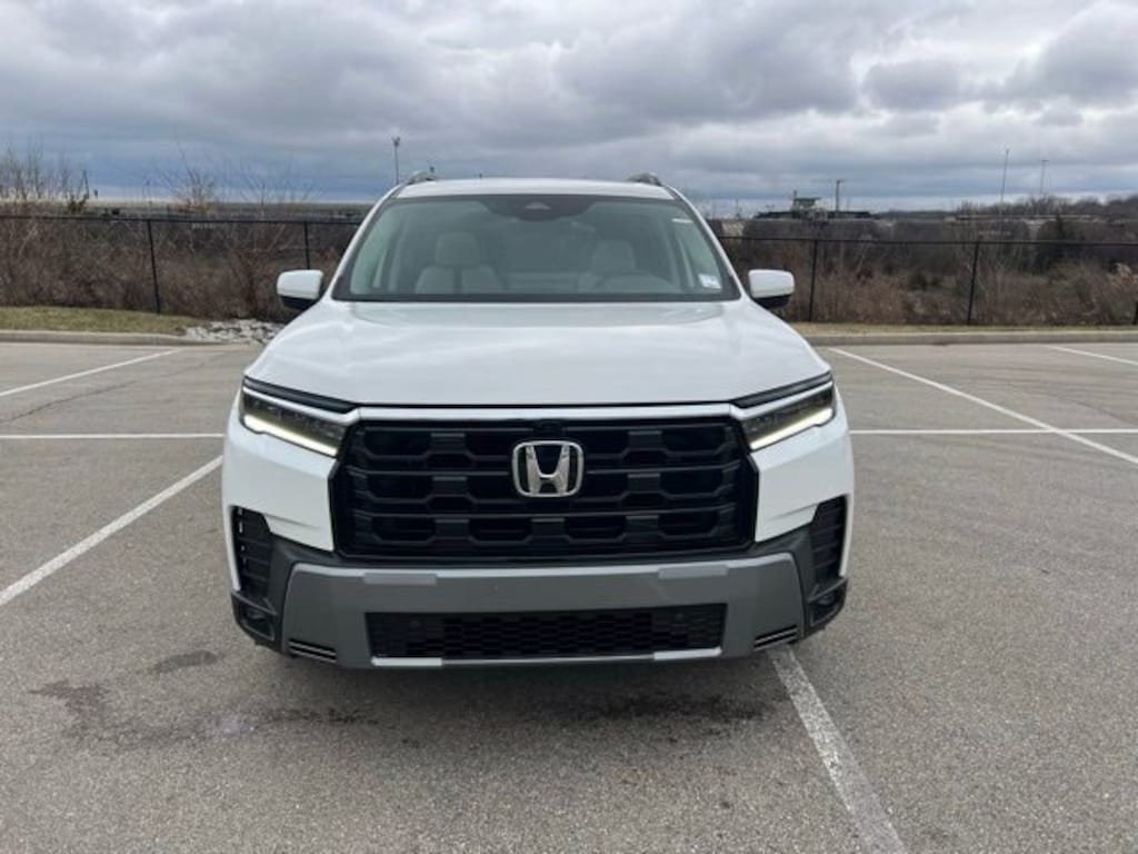 New 2026 Honda Pilot Touring S SUV