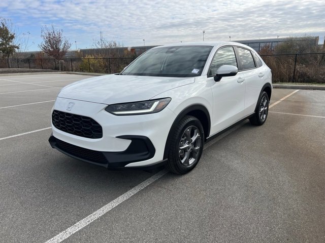 2026 Honda HR-V LX photo 3