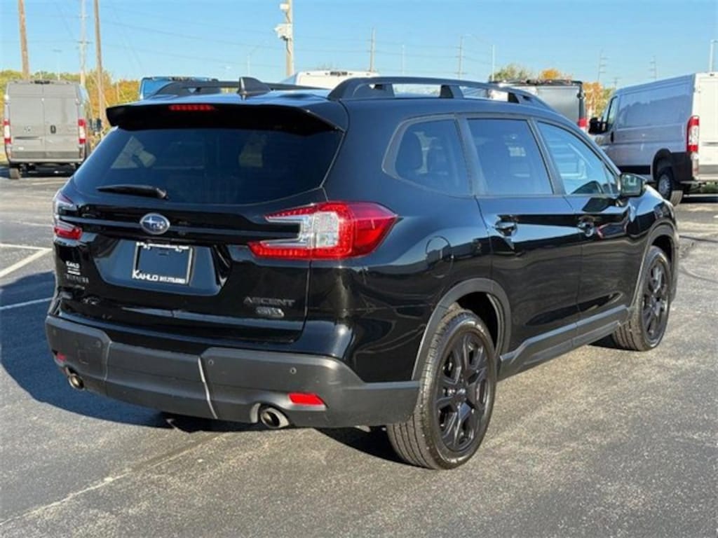 Used 2023 Subaru Ascent Onyx Edition 7-Passenger SUV