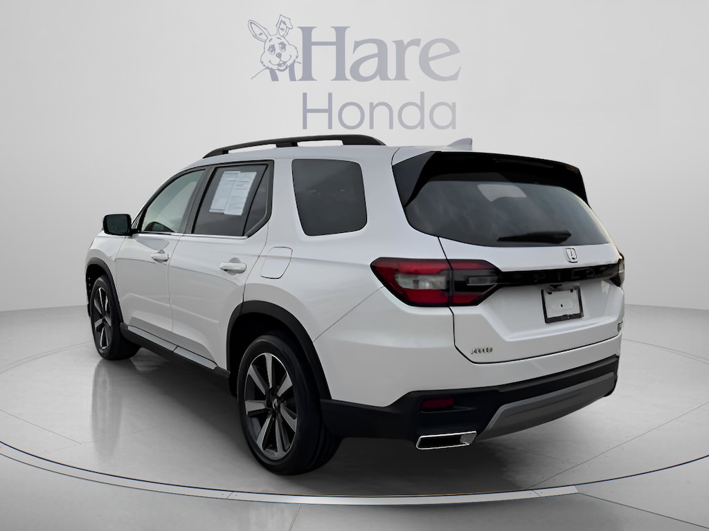 Certified 2024 Honda Pilot Touring SUV