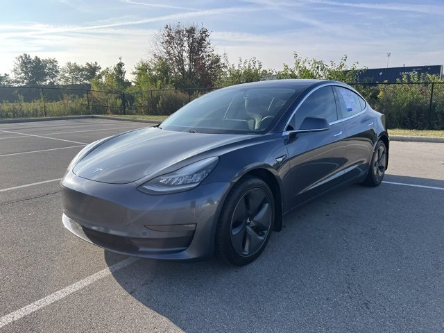 2019 Tesla Model 3 Performance photo 4