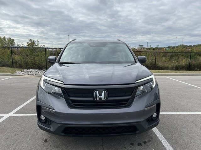 Certified 2022 Honda Pilot SE with VIN 5FNYF6H2XNB073668 for sale in Avon, IN