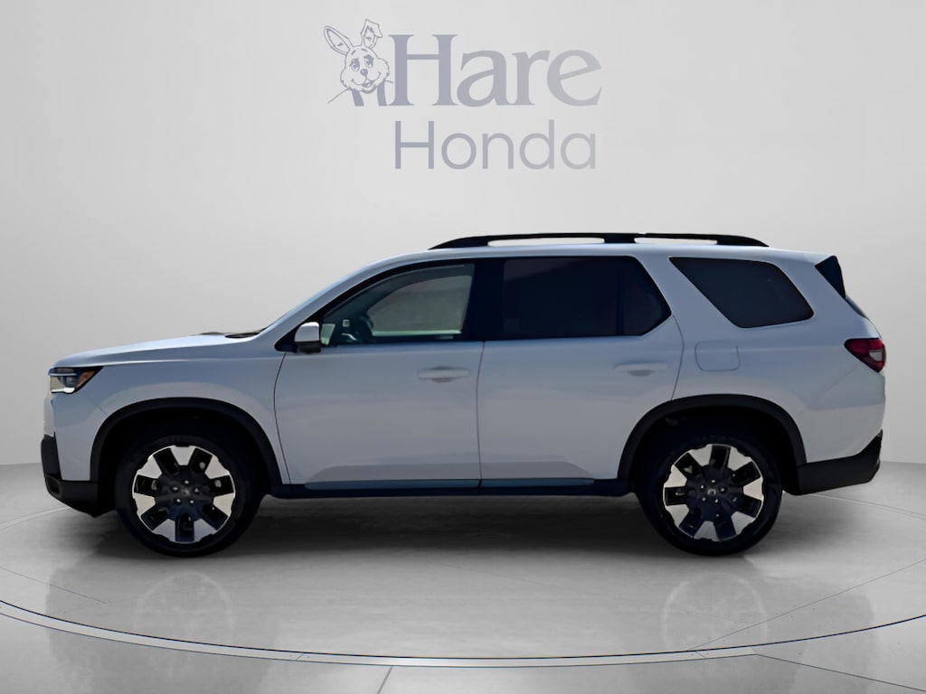 New 2026 Honda Pilot Touring SUV