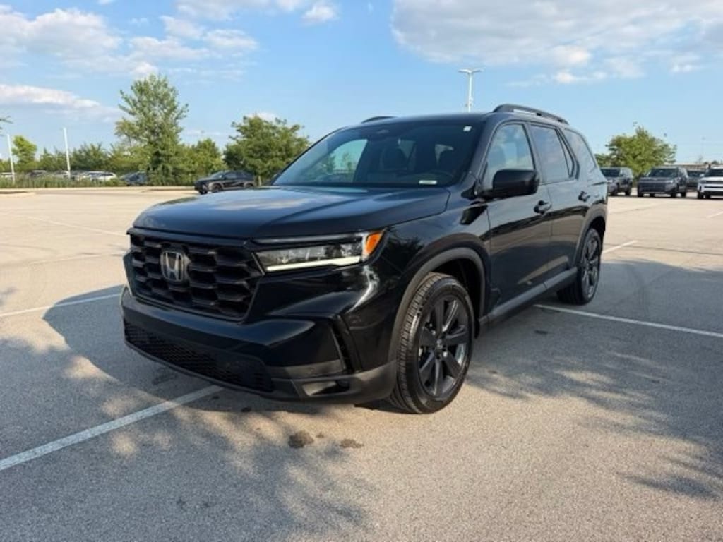 Certified 2025 Honda Pilot Sport SUV