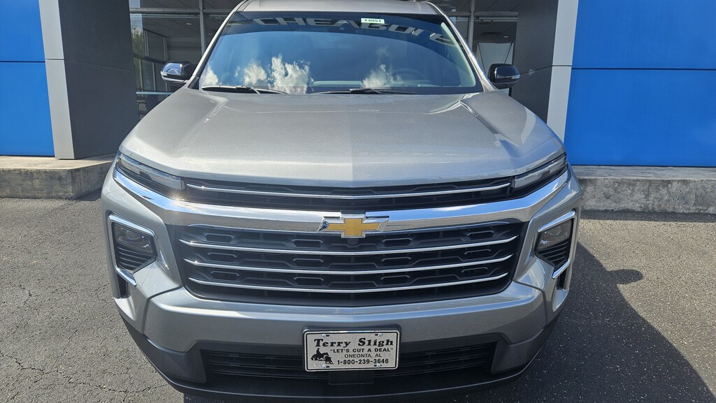 New 2027 Chevrolet Traverse LT SUV