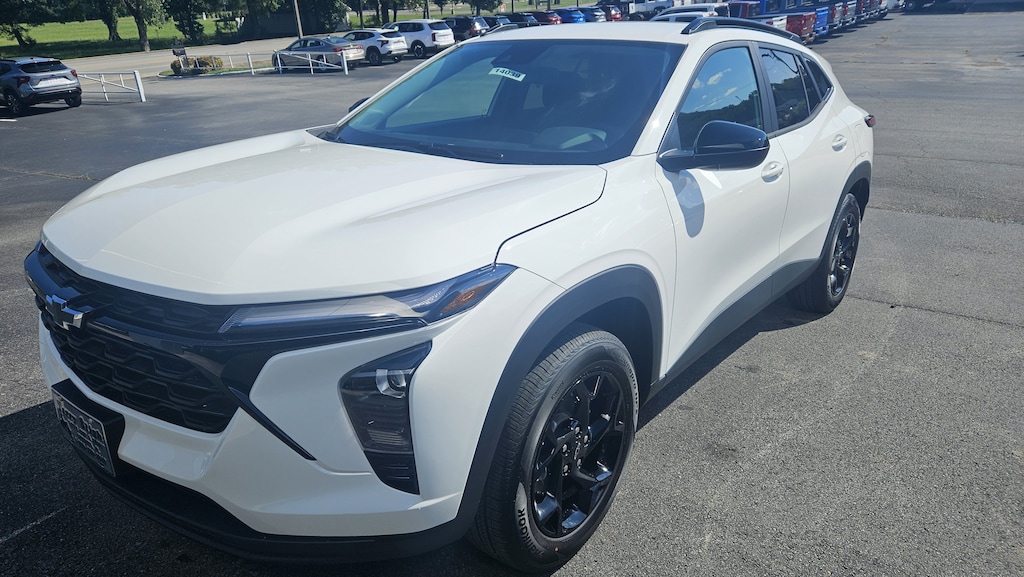 New 2026 Chevrolet Trax LT SUV
