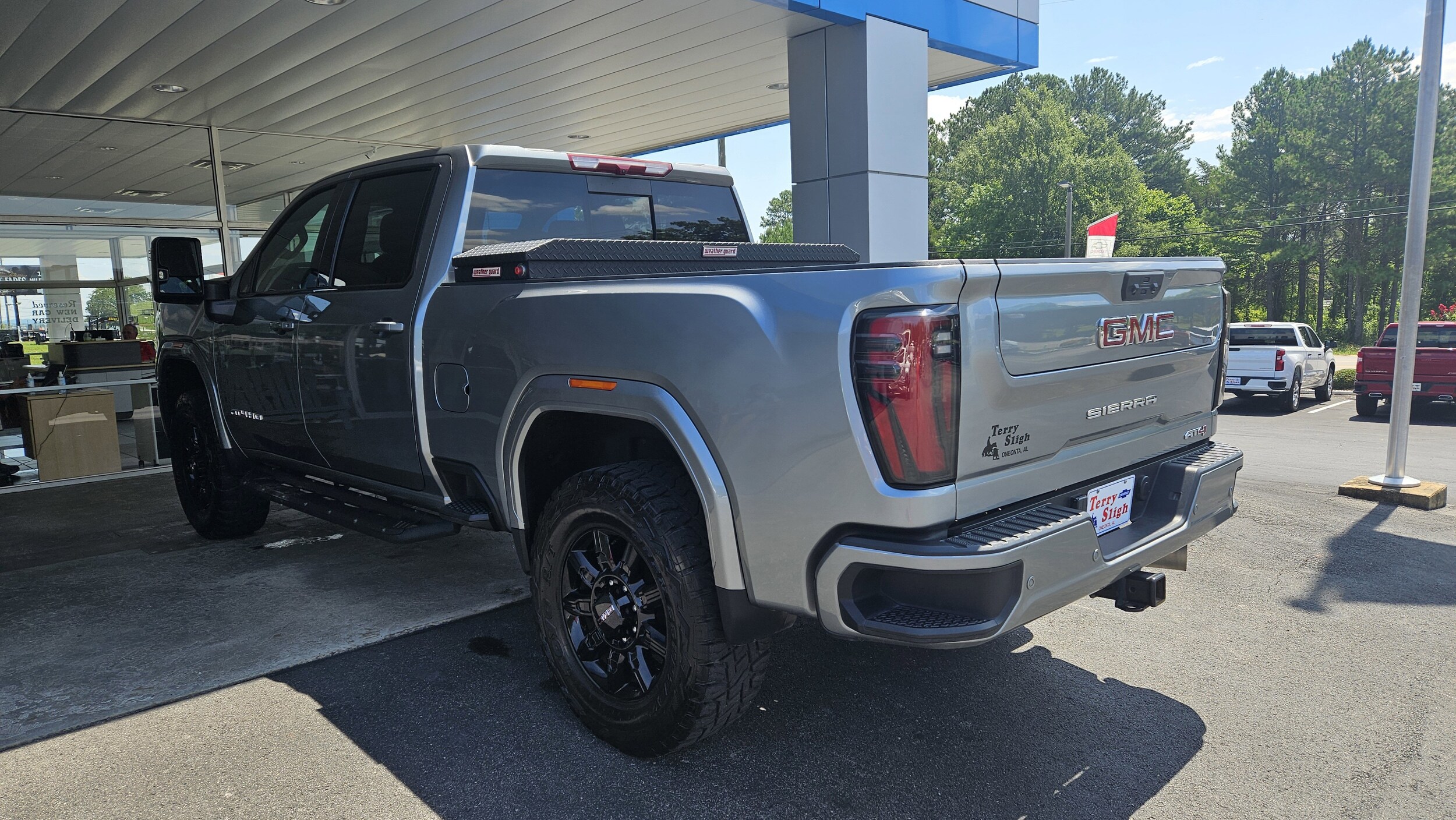 2024 Gmc Sierra 2500 HD AT4 photo 4