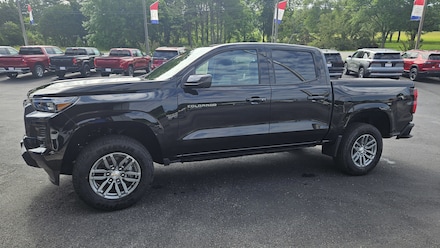 2025 Chevrolet Colorado WT/LT Truck