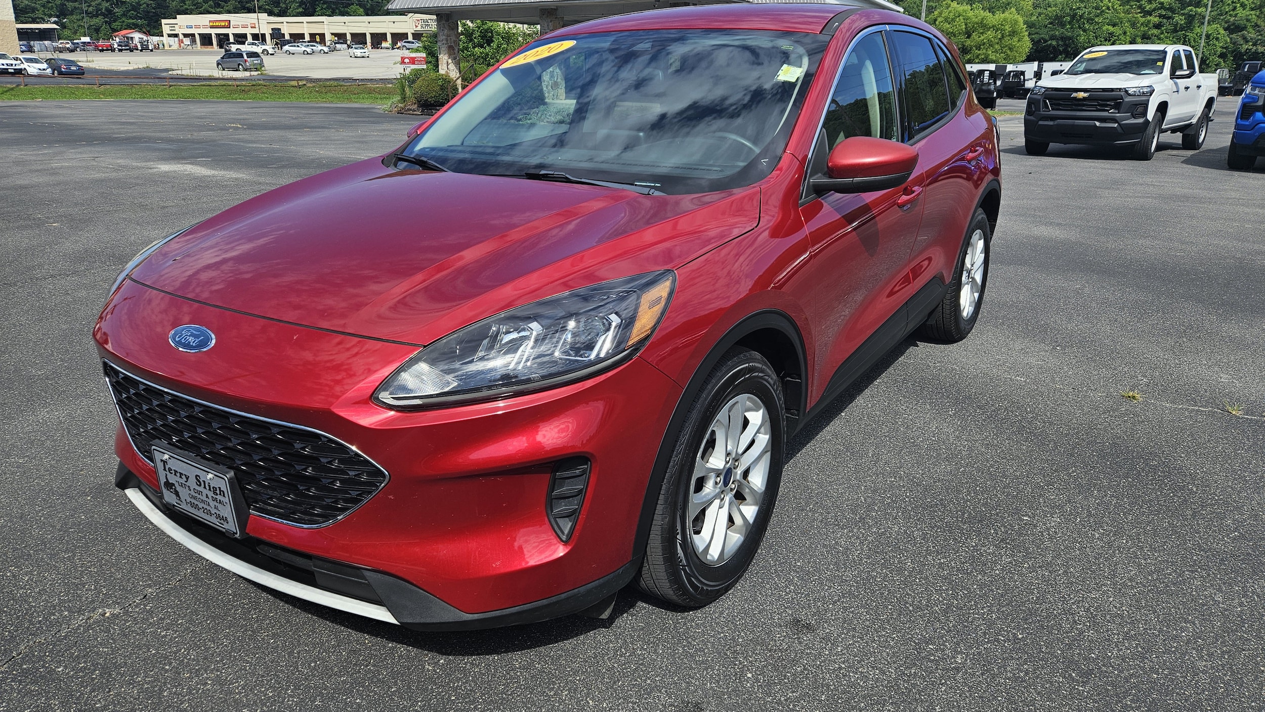 Used 2020 Ford Escape SE with VIN 1FMCU0G66LUA67304 for sale in Oneonta, AL