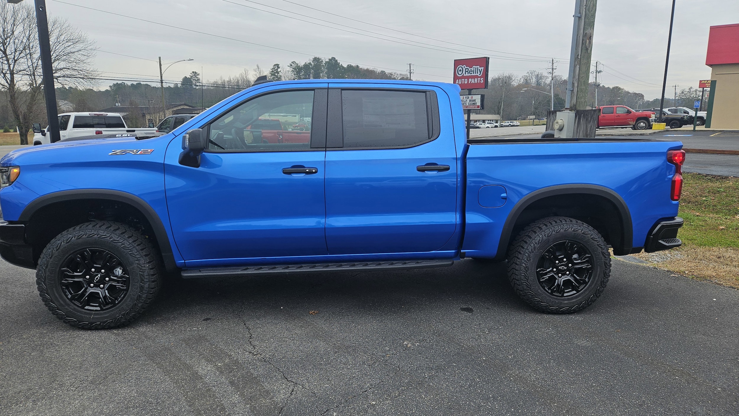 2026 Chevrolet Silverado 1500 ZR2's photo