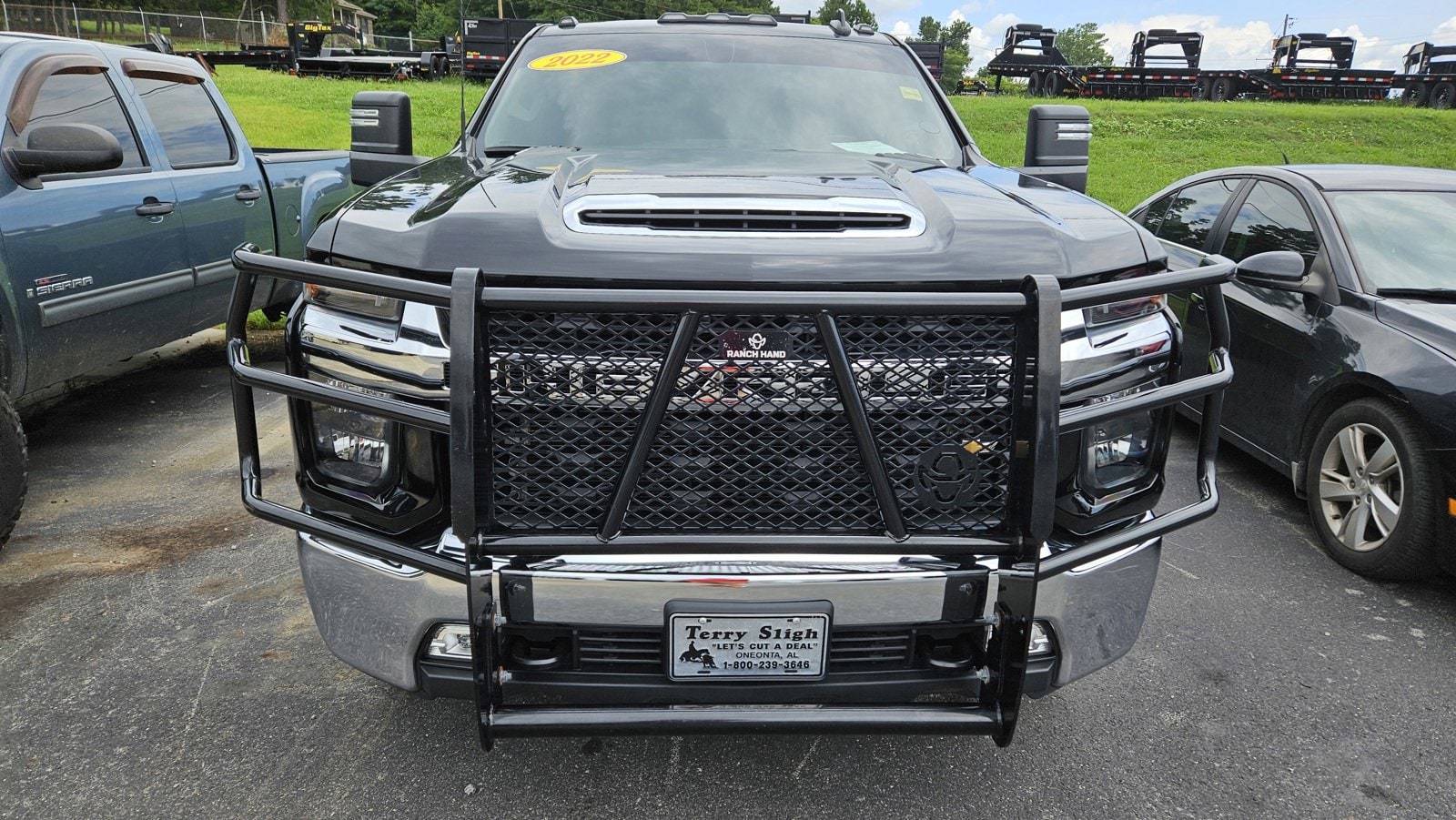 Used 2022 Chevrolet Silverado 3500HD LT with VIN 1GB4YTEY9NF113688 for sale in Oneonta, AL