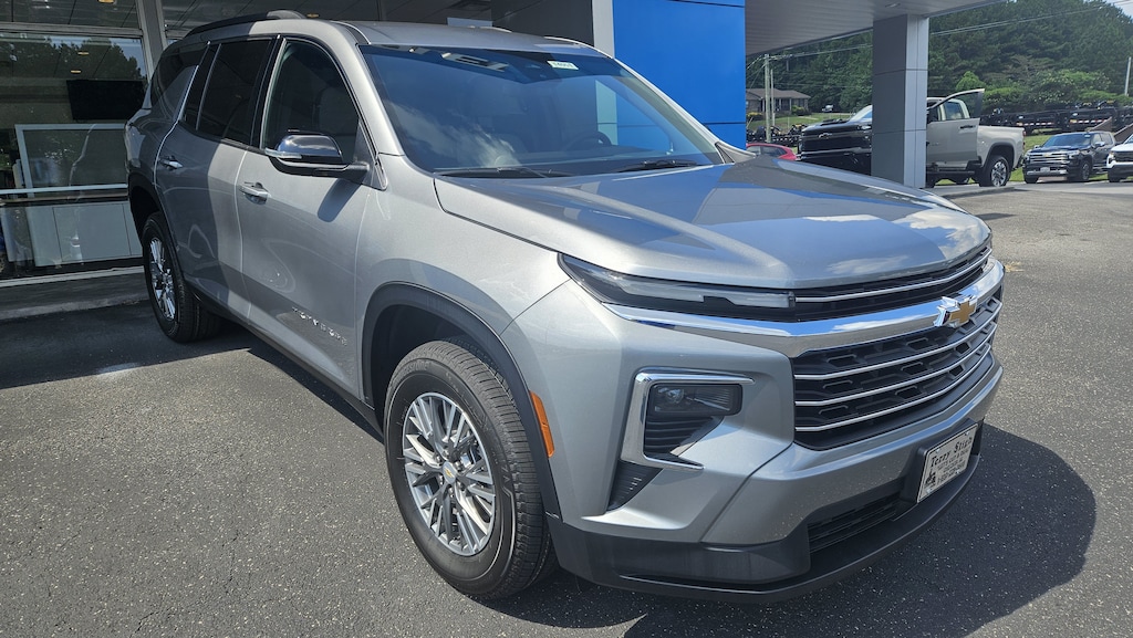 New 2027 Chevrolet Traverse LT SUV