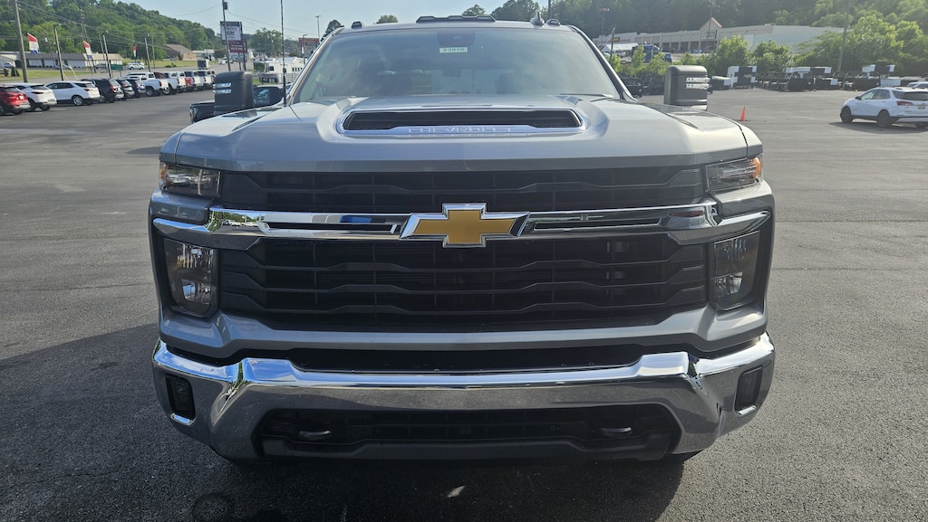 New 2026 Chevrolet Silverado 3500 HD Chassis Cab LT Truck