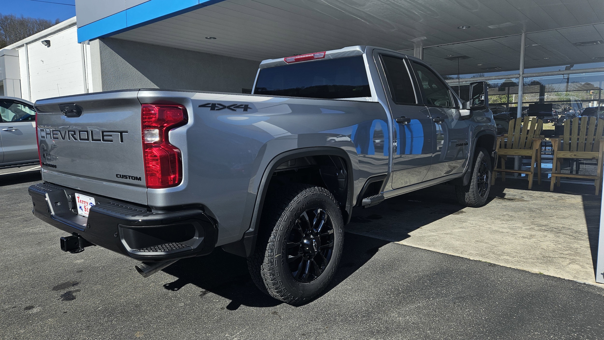 2026 Chevrolet Silverado 2500 HD Custom - Photo 6