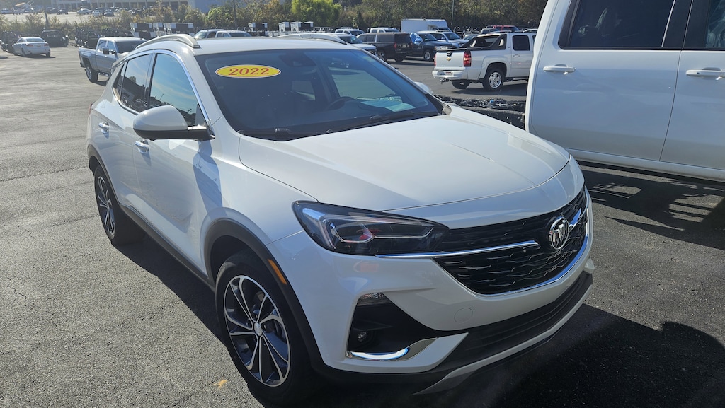 Used 2022 Buick Encore GX Essence SUV