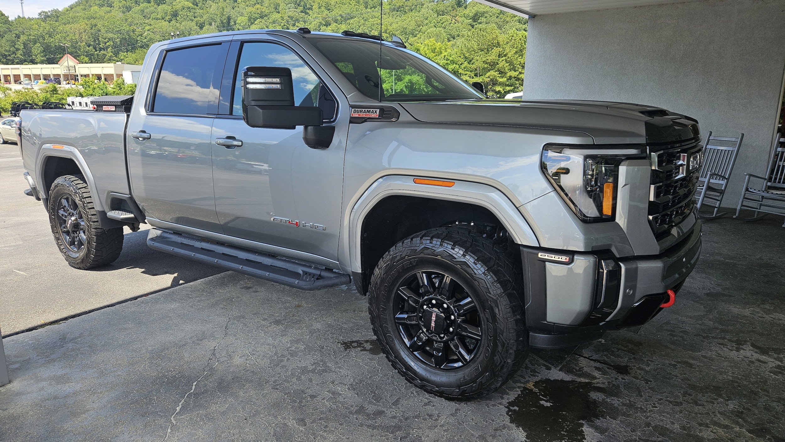 2024 GMC Sierra 2500 HD AT4