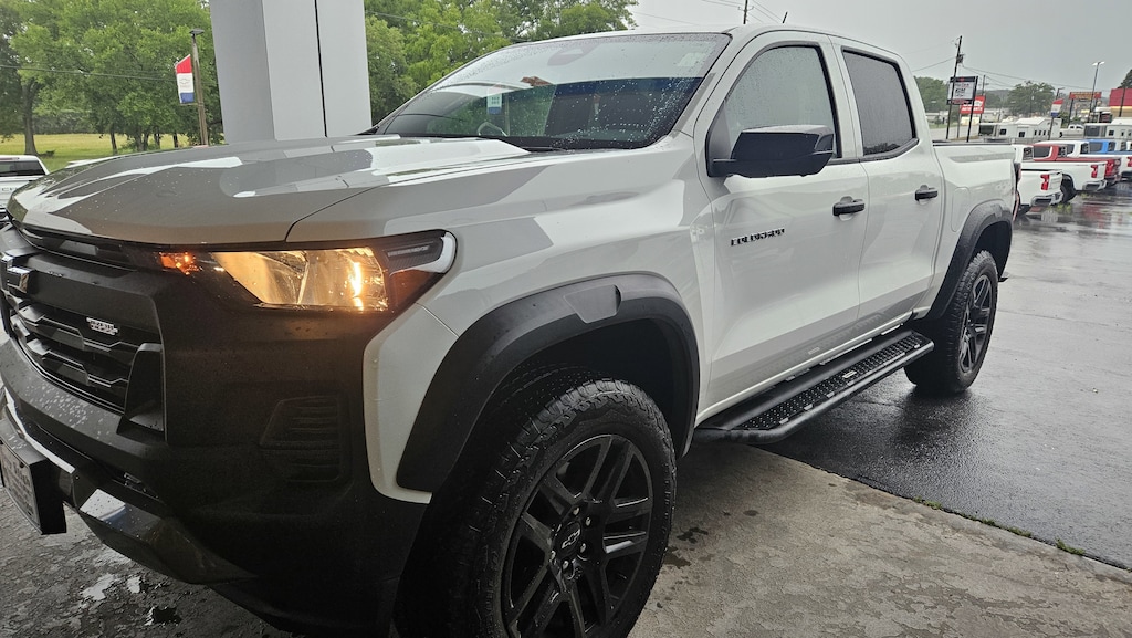 Used 2024 Chevrolet Colorado Trail Boss Truck