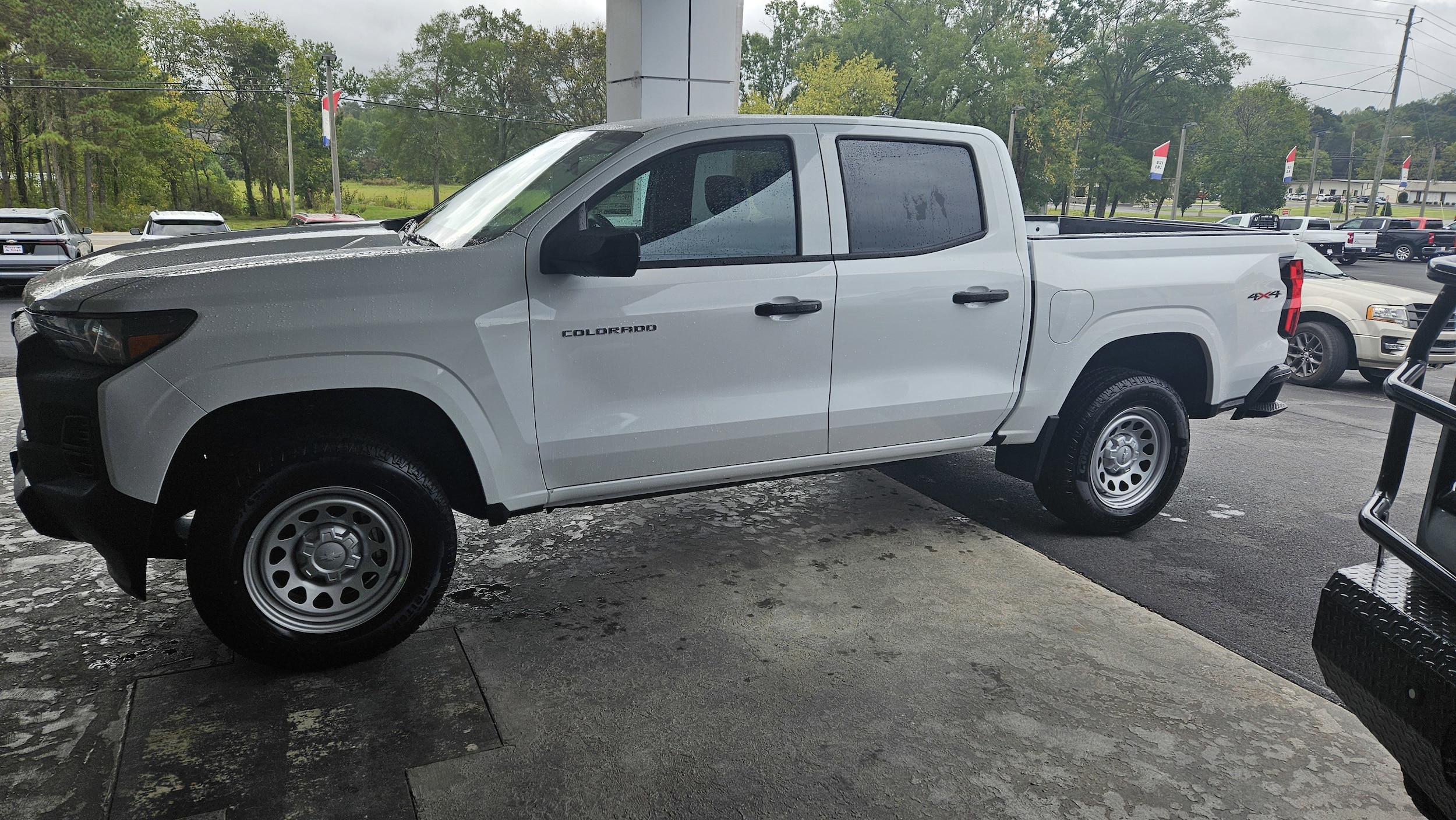 2026 Chevrolet Colorado Work Truck's photo