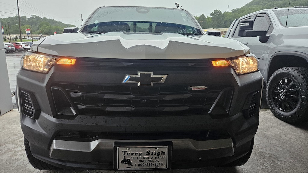 Used 2024 Chevrolet Colorado Trail Boss Truck