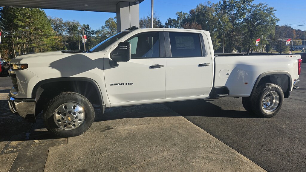 New 2026 Chevrolet Silverado 3500 HD WT DRW Truck