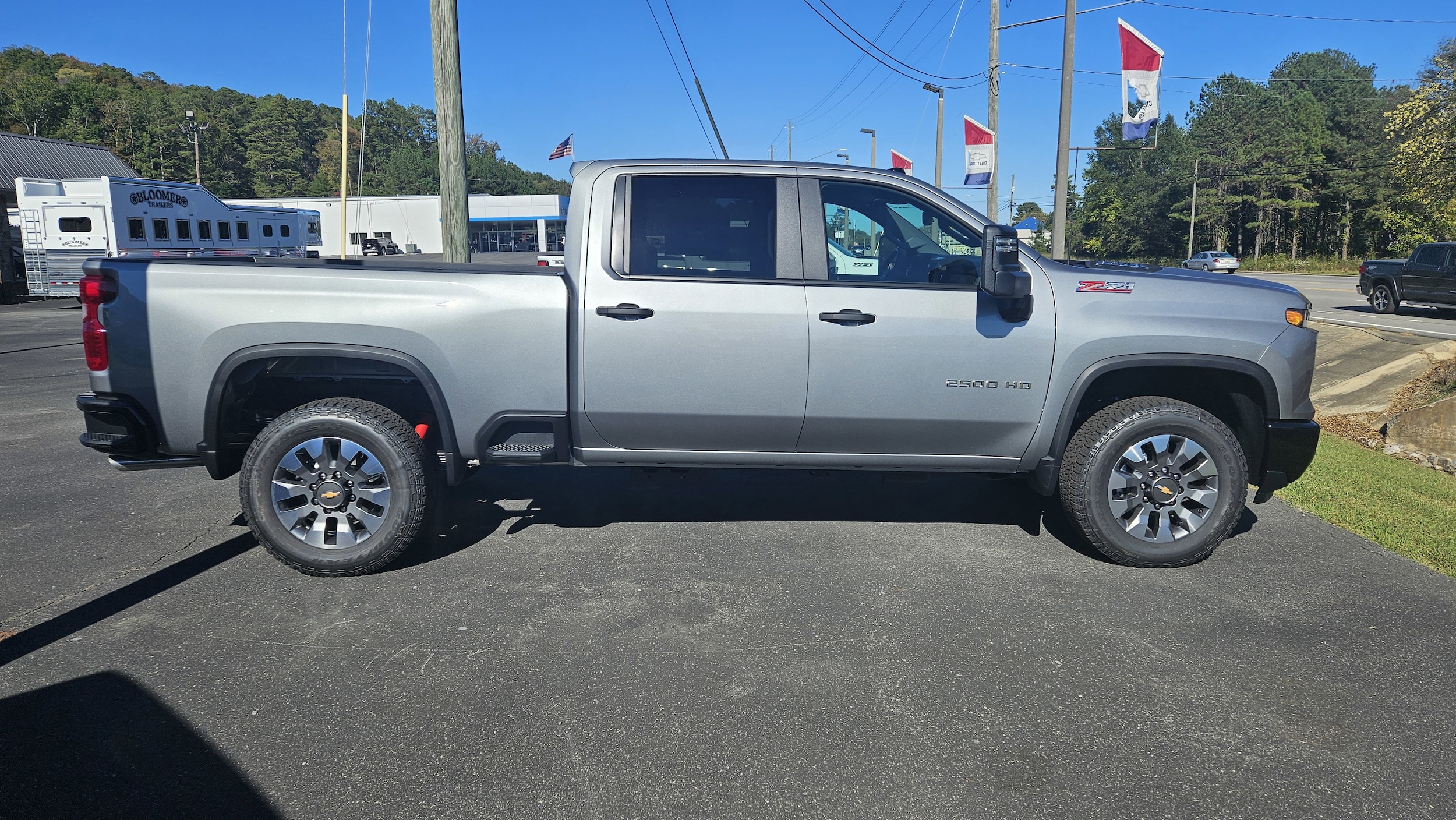2026 Chevrolet Silverado 2500HD Custom's photo