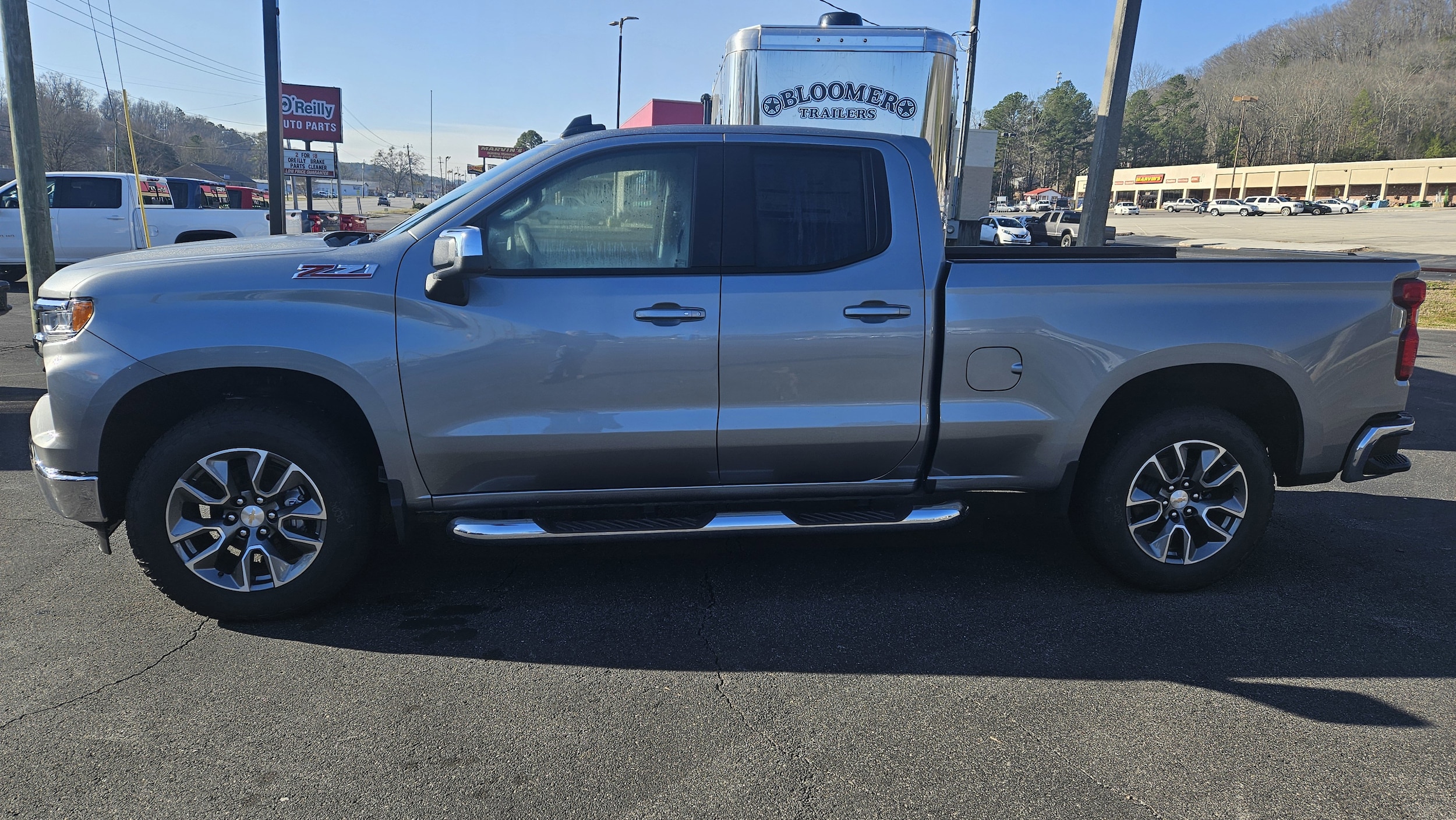 2026 Chevrolet Silverado 1500 LT's photo