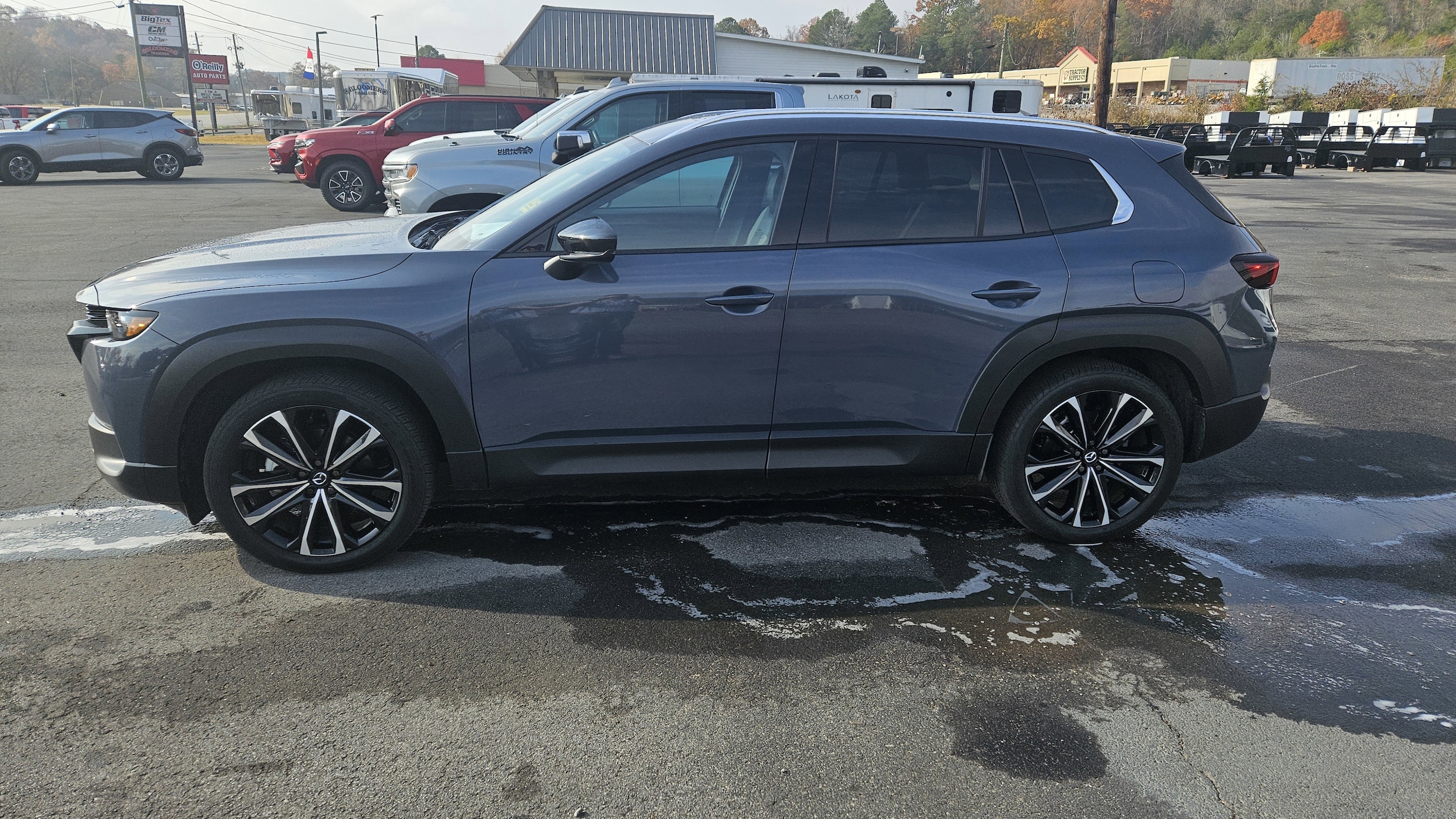2025 Mazda CX-50 Premium Plus's photo
