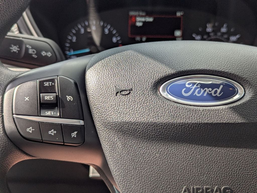2022 Ford Escape SE - Photo 14