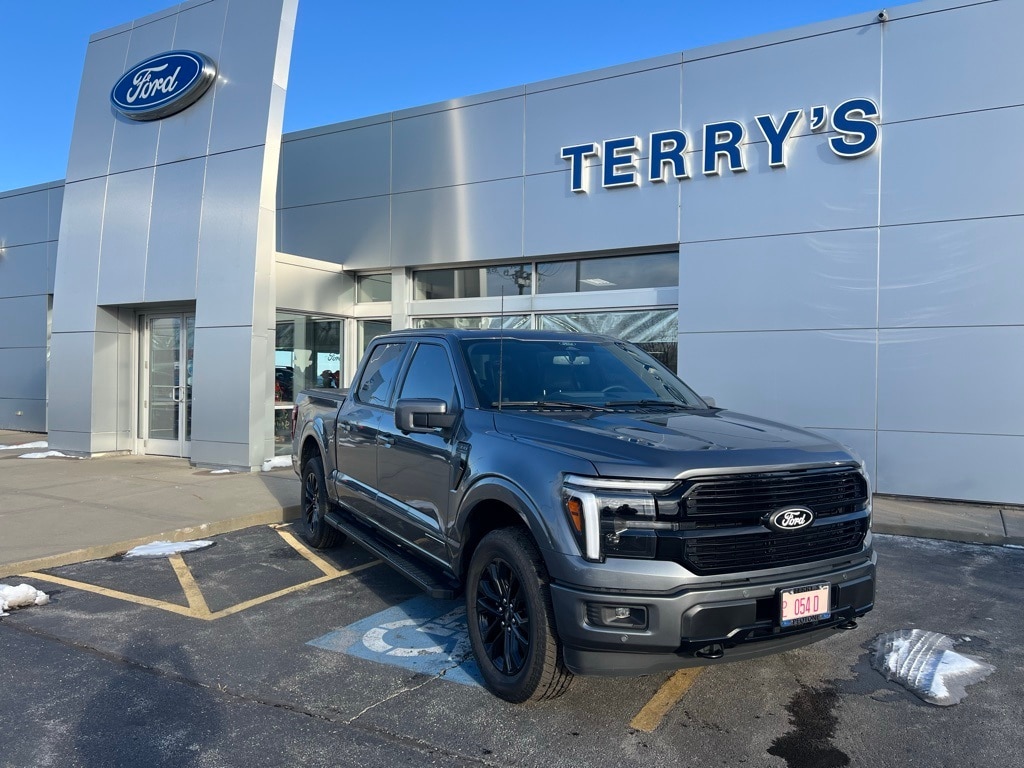 2025 Ford F-150 Lariat's photo