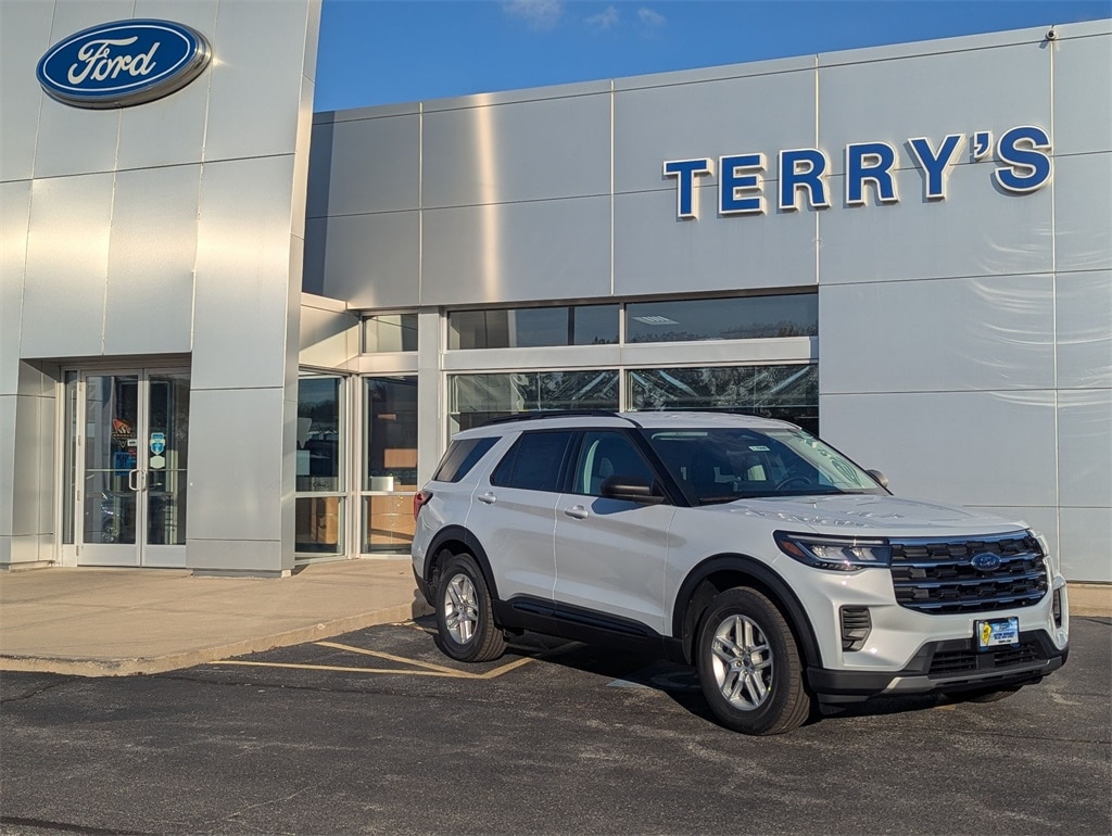 2026 Ford Explorer Active's photo