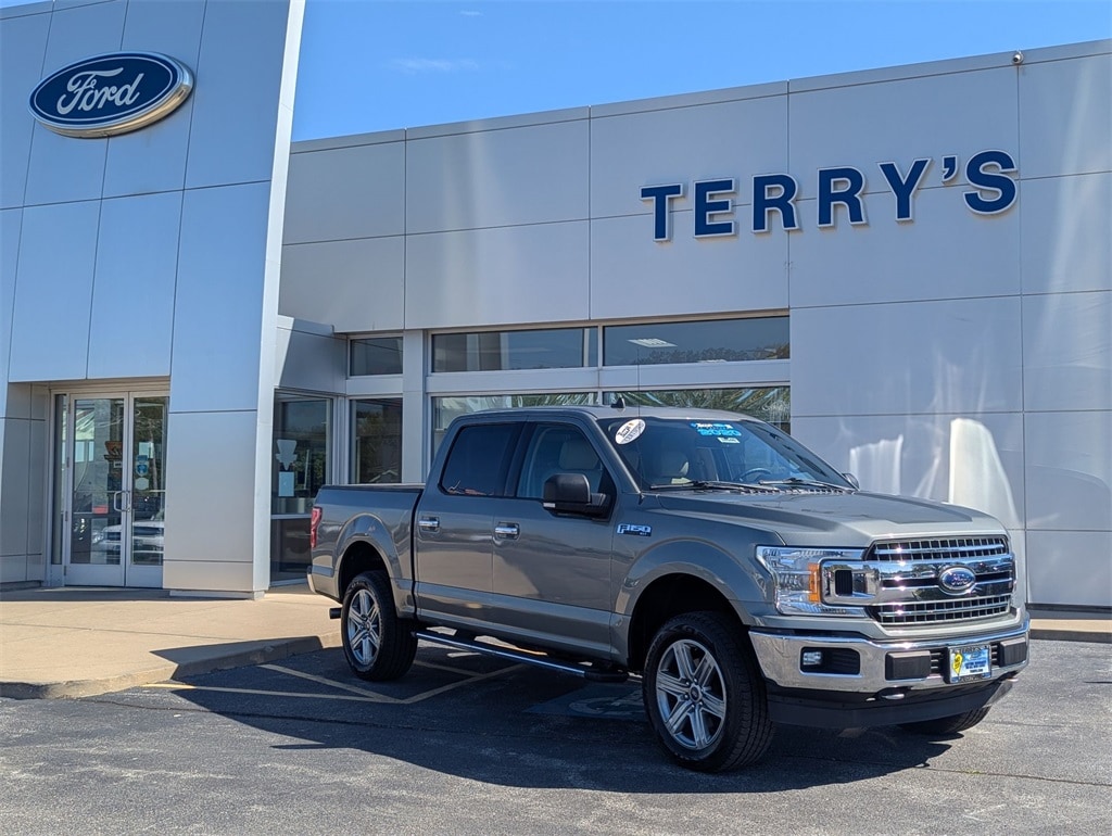 2020 Ford F-150 XLT's photo