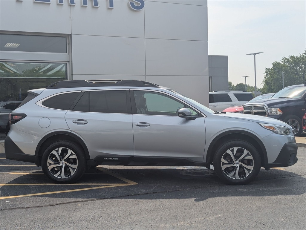 Used 2020 Subaru Outback Limited with VIN 4S4BTGND7L3256798 for sale in Peotone, IL