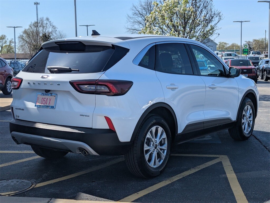 2024 Ford Escape Active photo 3