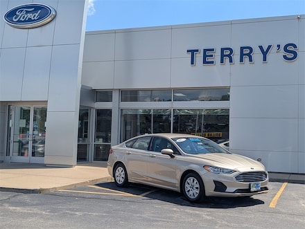2019 Ford Fusion S Sedan