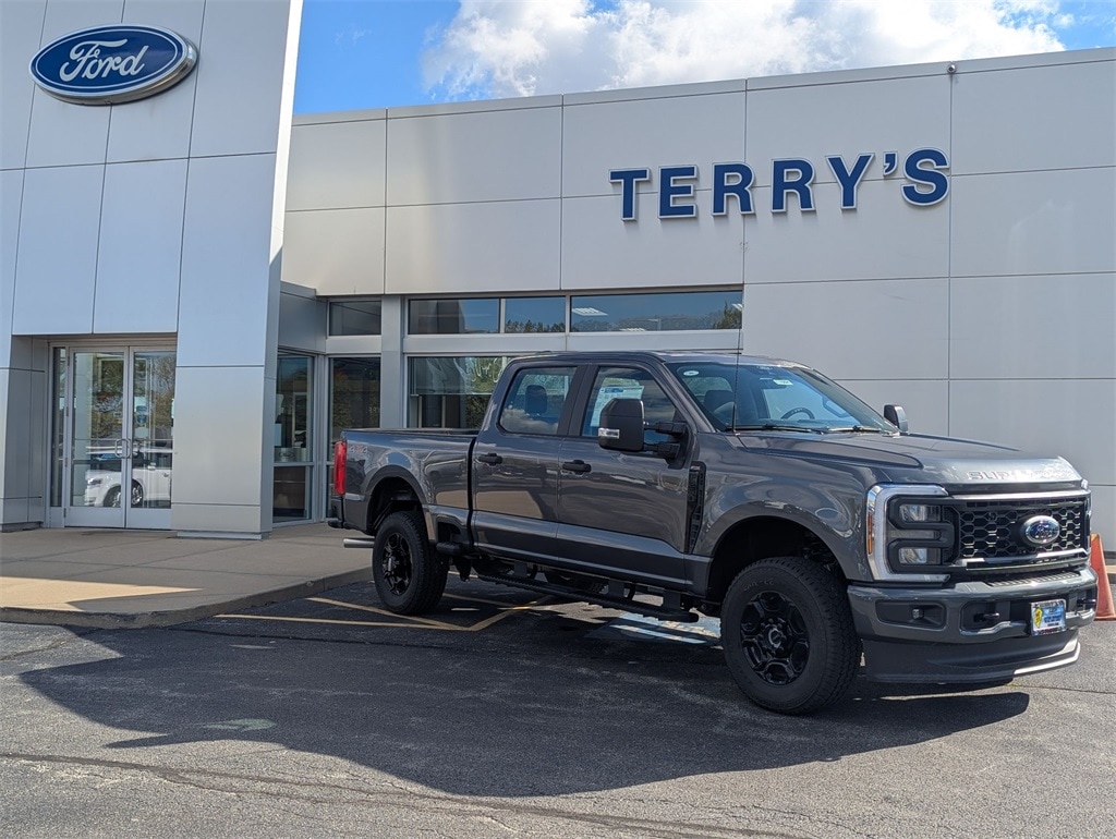 2026 Ford F-250 Super Duty XL's photo