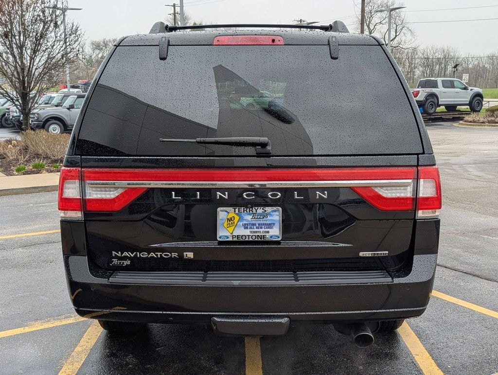 Used 2016 Lincoln Navigator L Select SUV