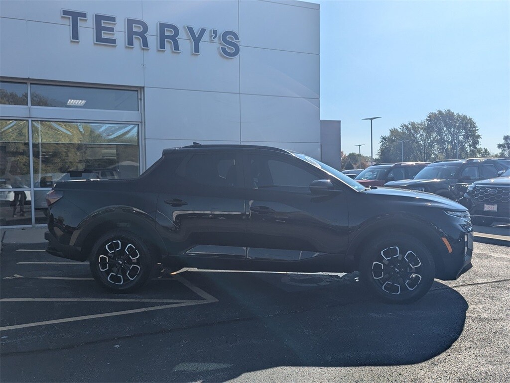 2022 Hyundai Santa Cruz SEL Premium photo 2