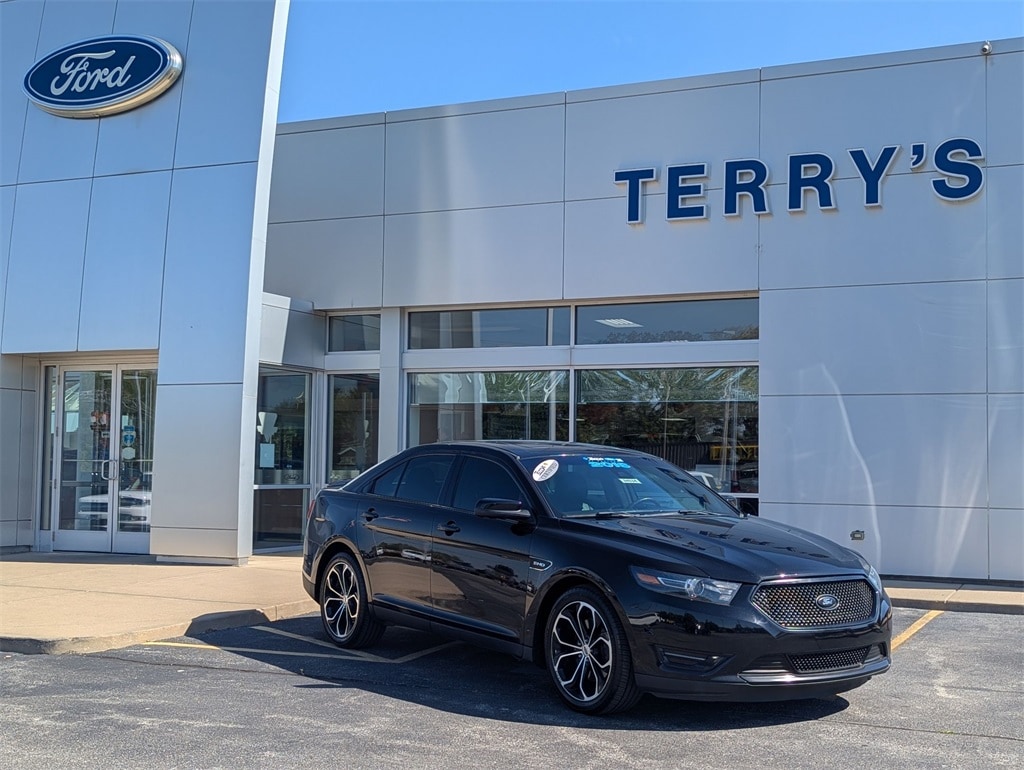 2016 Ford Taurus