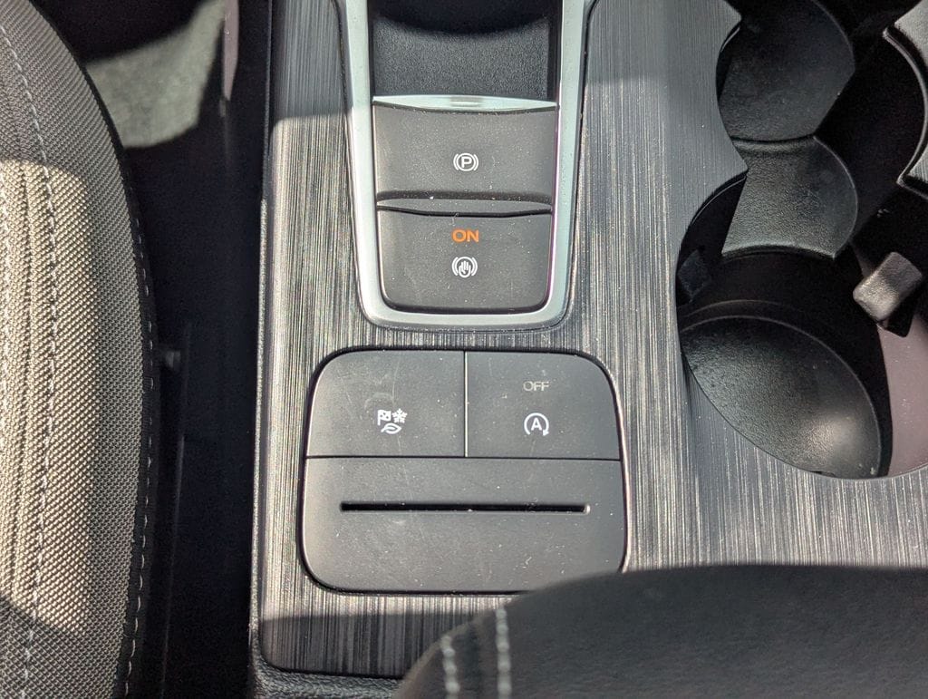 2022 Ford Escape SE - Photo 20